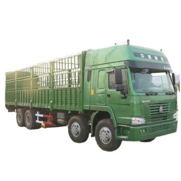 Original China Sinotruck Howo 4x2 6x4 8x4 10 12 wheeler box van cargo truck lorry price to Africa Market